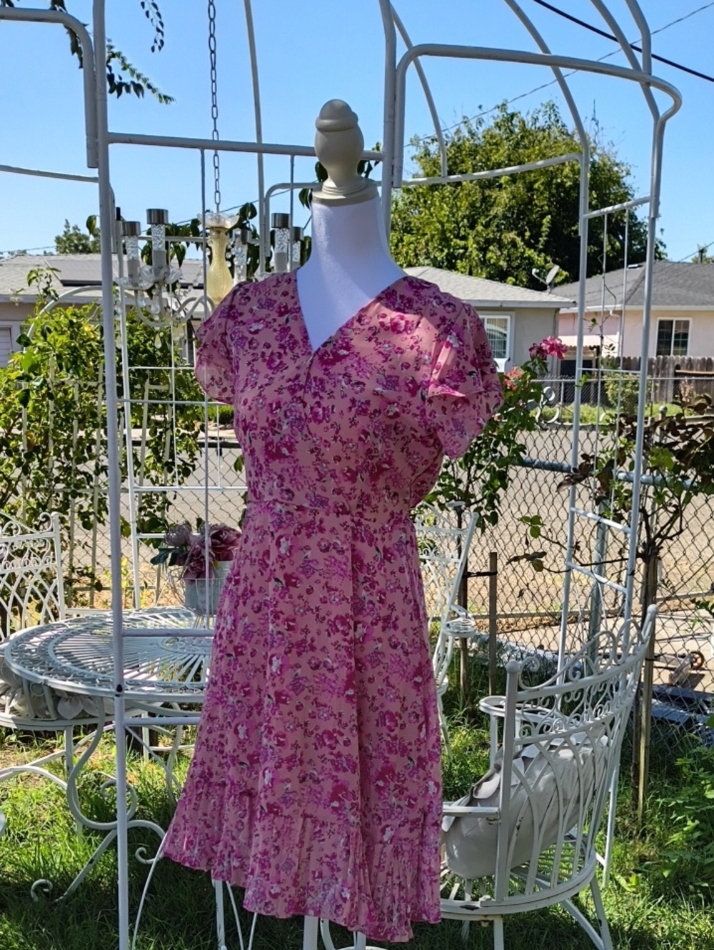 Women's Pink Floral V-Neck Wrap Dress